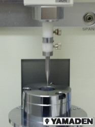 シート突き刺し試験